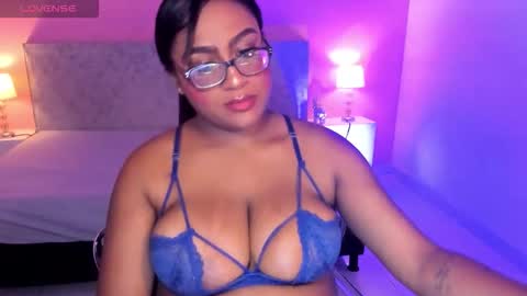 Snapshot of blakmillerrgilson chatting on 11.06.25 blak miller online show from 11.06.25