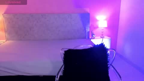 Blak Miller Gilson online show from 11.06.25