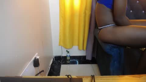 Snapshot of blaq_cherry chatting on 09.27.25 cherry online show from 09.27.25