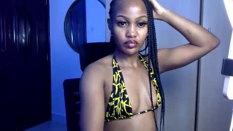 Snapshot of blaxbird chatting on 10.30.25 Hot ronn online show from 10.30.25