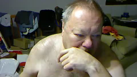 Snapshot of blemon32 chatting on 12.30.24 Bob online show from 12.30.24