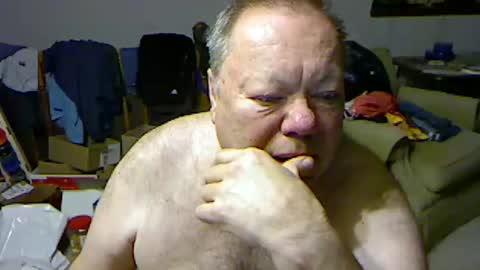 Snapshot of blemon32 chatting on 01.08.25 Bob online show from 01.08.25