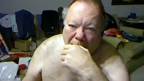 Snapshot of blemon32 chatting on 02.02.25 Bob online show from 02.02.25