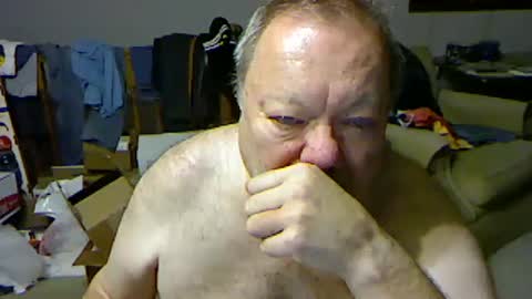 Snapshot of blemon32 chatting on 09.22.25 Bob online show from 09.22.25