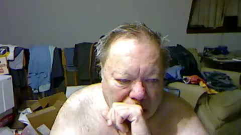 Snapshot of blemon32 chatting on 10.19.25 Bob online show from 10.19.25