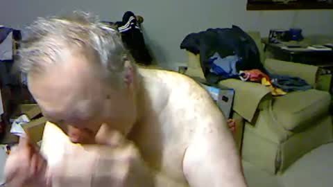 Snapshot of blemon32 chatting on 10.21.25 Bob online show from 10.21.25