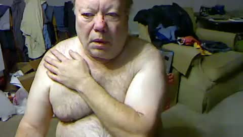 Snapshot of blemon32 chatting on 10.23.25 Bob online show from 10.23.25