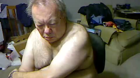 Snapshot of blemon32 chatting on 10.26.25 Bob online show from 10.26.25