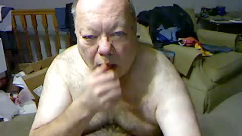 Snapshot of blemon32 chatting on 11.03.25 Bob online show from 11.03.25