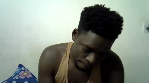 Snapshot of blesse_mixed chatting on 11.05.25 Black brown online show from 11.05.25