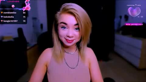 Snapshot of blinkofeyess chatting on 11.15.25 Nicole online show from 11.15.25