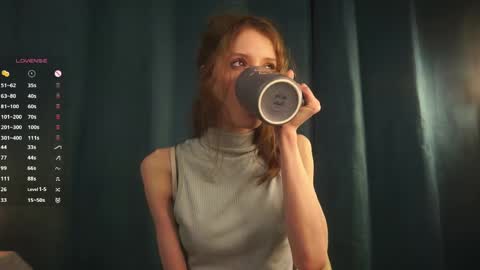 Snapshot of blissemily_ chatting on 04.28.26 Emily online show from 04.28.26