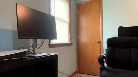 Snapshot of blissfulfoxtrot chatting on 03.08.26 Blissful Foxtrot online show from 03.08.26