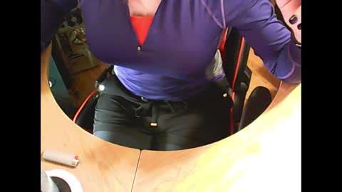 Snapshot of blkandy23 chatting on 02.13.25 Kandyts online show from 02.13.25