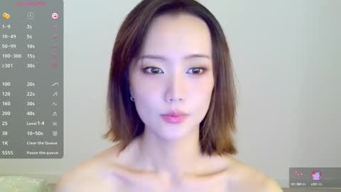 YoYo online show from 10.13.25