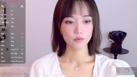 YoYo online show from 11.04.25