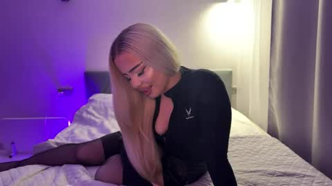 blonde8888 online show from 06.03.26