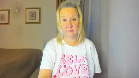 Nicole online show from 01.28.25