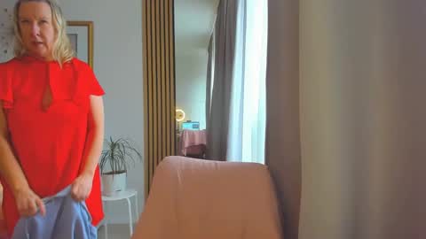 Nicole online show from 02.01.25