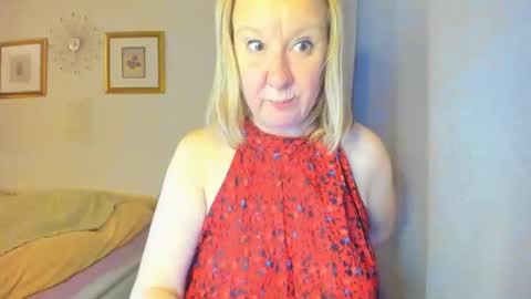 Nicole online show from 02.19.25