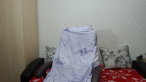 Snapshot of blondeagle chatting on 11.04.25 Mr Blond online show from 11.04.25