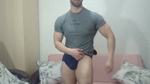 Snapshot of blondeagle chatting on 04.10.26 Mr Blond online show from 04.10.26