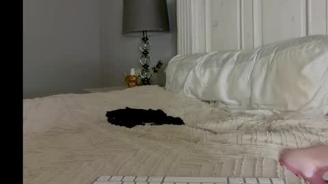 blondechristine99 online show from 10.20.25