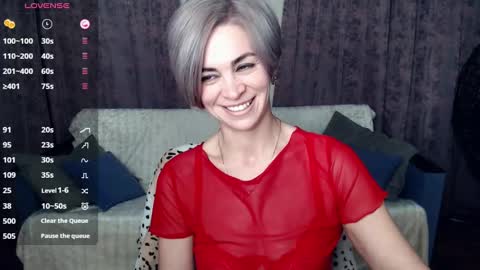 Snapshot of blondemommy_77 chatting on 12.11.24 Lola online show from 12.11.24