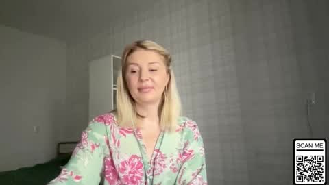 blondie_xoxoxo online show from 11.21.25