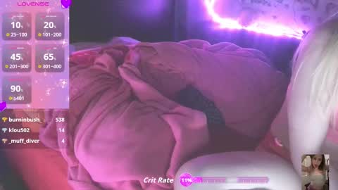 Snapshot of blondiebubblebooty chatting on 10.05.25 Bubbles online show from 10.05.25