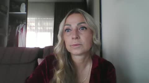 Iren online show from 09.16.25