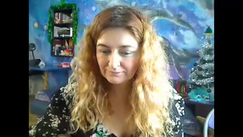 Snapshot of blondmilfs chatting on 01.05.25 BlondMILfs online show from 01.05.25