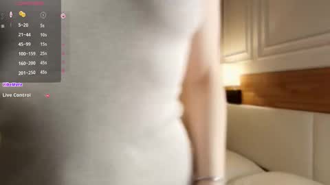 blondoll online show from 04.08.26