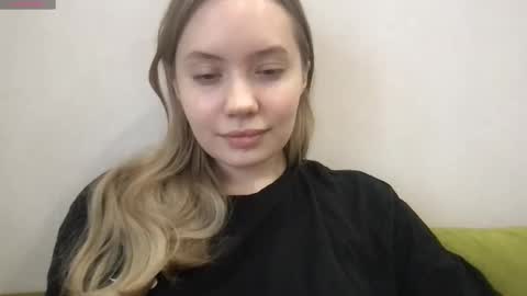 Blondy bunny online show from 03.11.26