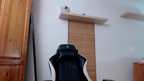 blondyelena online show from 12.12.24