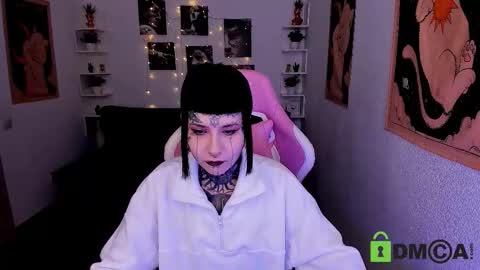 Mary online show from 02.11.26