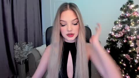 Sophia online show from 12.22.24