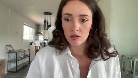 Snapshot of bloomyogi chatting on 07.09.26 Emma Bloom online show from 07.09.26