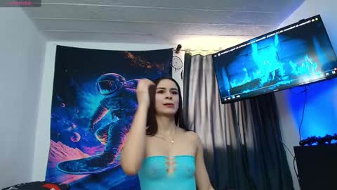 santiylola online show from 12.29.24