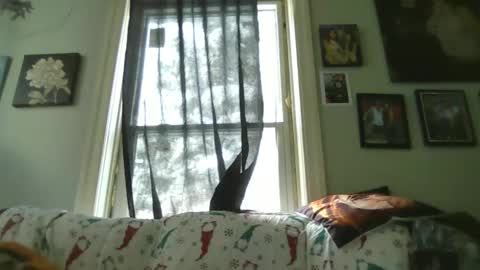 Snapshot of blowme19866 chatting on 01.21.25 blowme19866 online show from 01.21.25