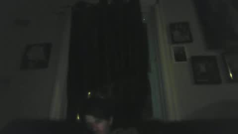 Snapshot of blowme19866 chatting on 02.14.25 blowme19866 online show from 02.14.25