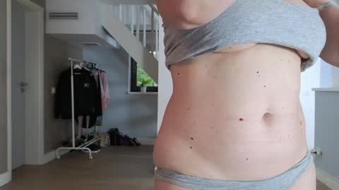 Snapshot of blue_angel_sweet chatting on 05.23.26 blue_angel_sweet online show from 05.23.26