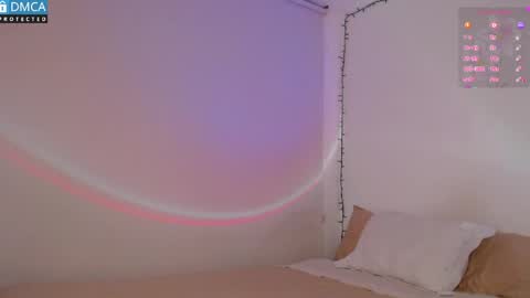 Blue online show from 04.21.26