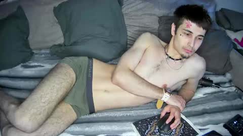 Snapshot of blue_w0rld chatting on 02.25.26 SONNYVAN online show from 02.25.26