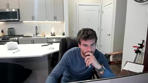 Snapshot of bluecollarhunk chatting on 12.18.25 BlueCollarHunk online show from 12.18.25