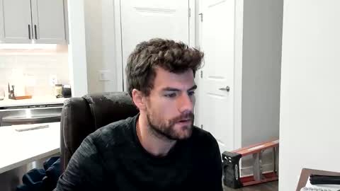 Snapshot of bluecollarhunk chatting on 12.22.25 BlueCollarHunk online show from 12.22.25