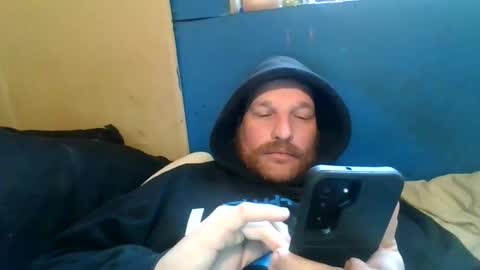 Snapshot of bluedemoneyes1986 chatting on 02.26.25 bluedemoneyes1986 online show from 02.26.25