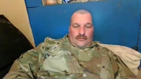 Snapshot of bluedemoneyes1986 chatting on 03.09.25 bluedemoneyes1986 online show from 03.09.25