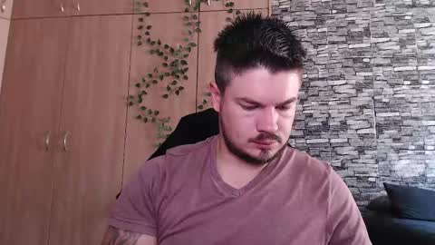 Snapshot of blueeyeboy0 chatting on 10.02.25 blueeyeboy0 online show from 10.02.25