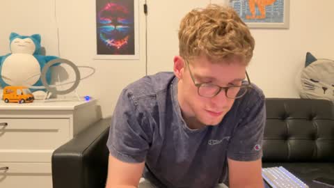 blueeyedtallguy online show from 12.18.24